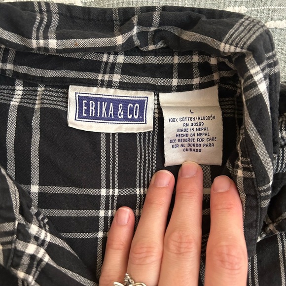 Vintage Erika & Co Black and White Plaid Shirt button up size L - Picture 2 of 5